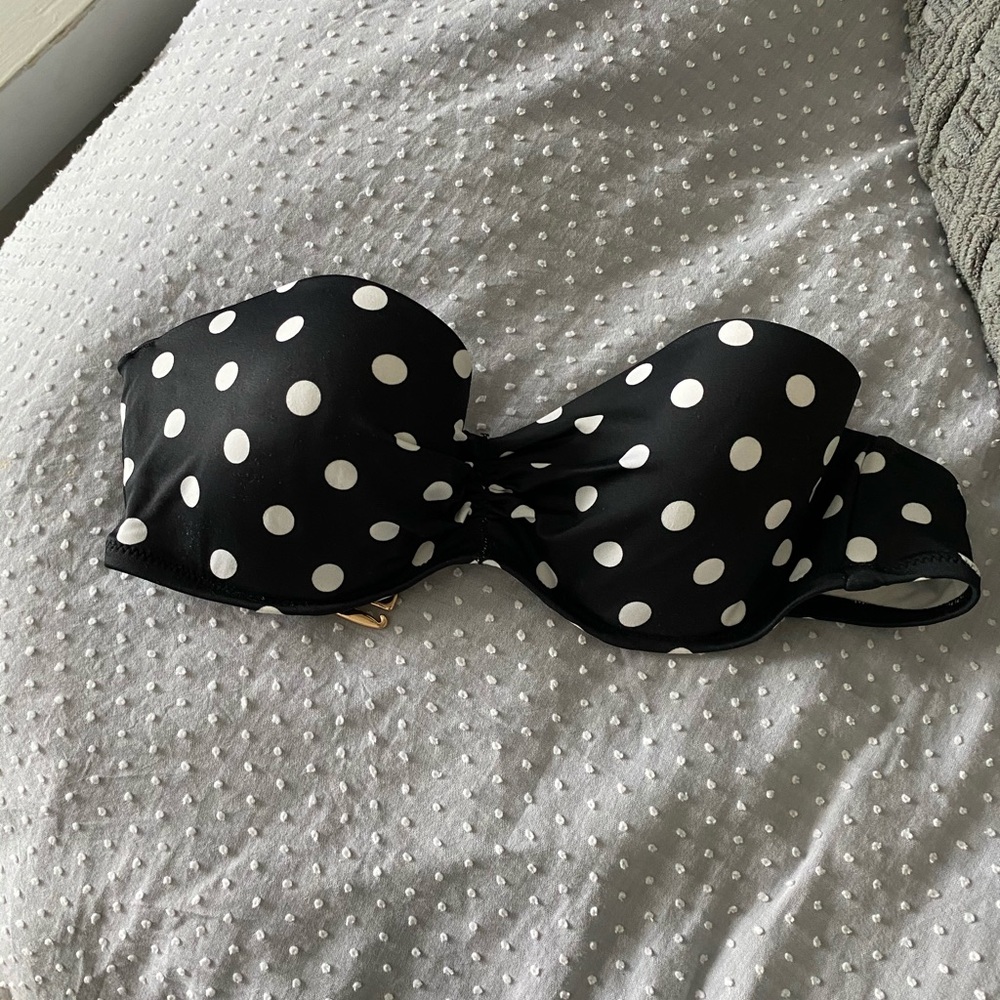 Victoria’s Secret Bikini Top